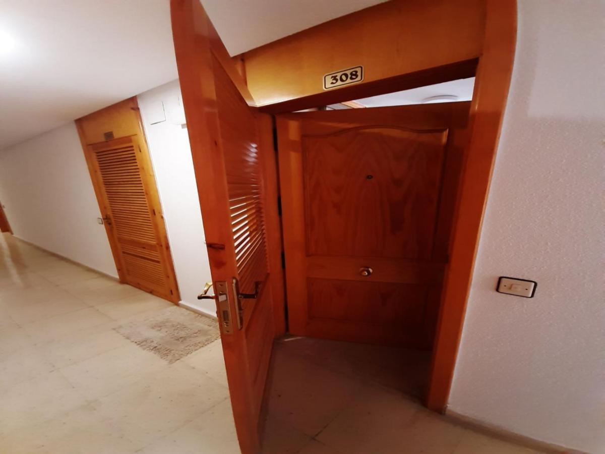 Studio Met Ideale Ligging Torrevieja Bagian luar foto