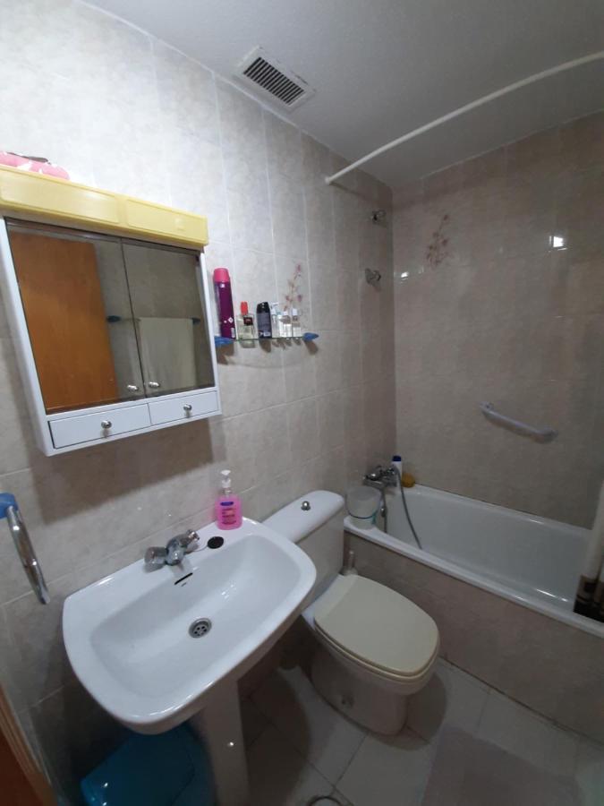 Studio Met Ideale Ligging Torrevieja Bagian luar foto